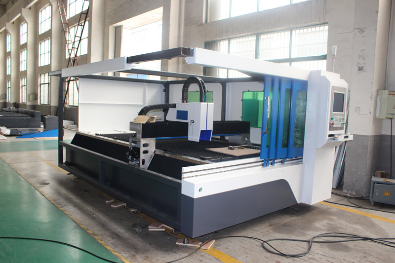 Sheet Metal IPG 1000W Fiber Laser Cutting Machine